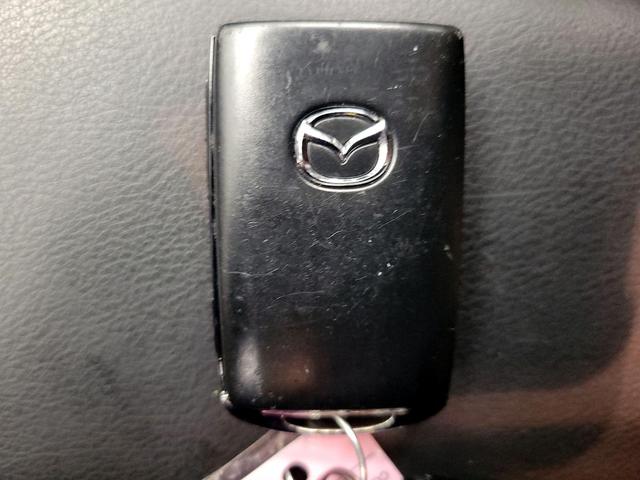 Photo of 2023 White Mazda CX-5