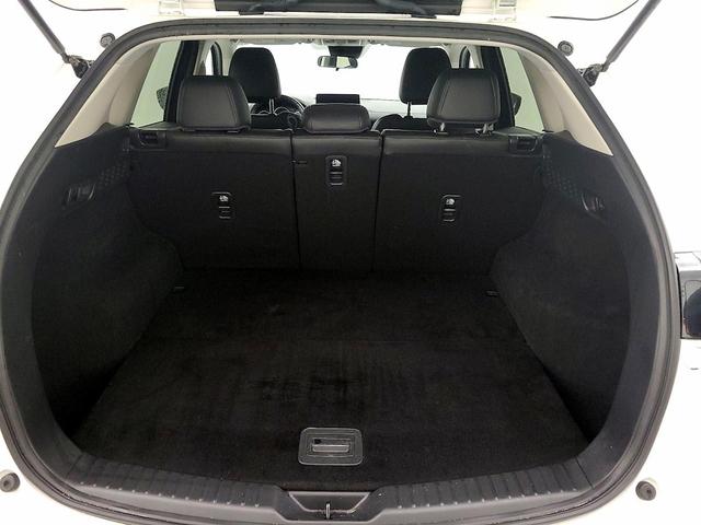 Photo of 2023 White Mazda CX-5