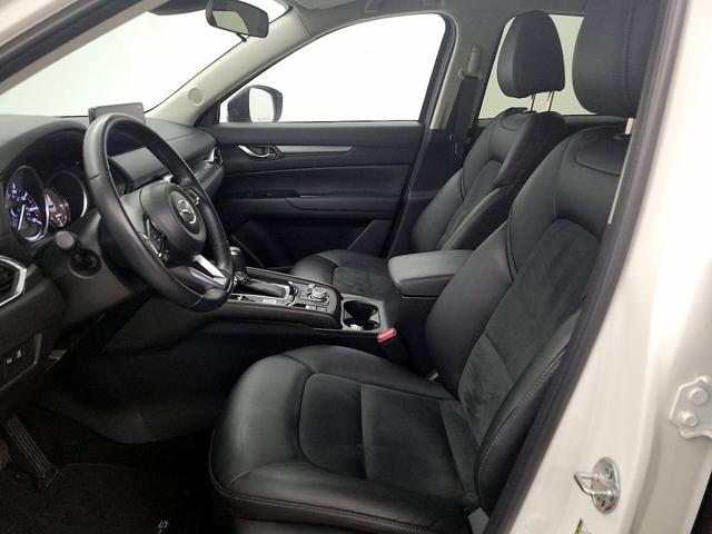 Photo of 2023 White Mazda CX-5