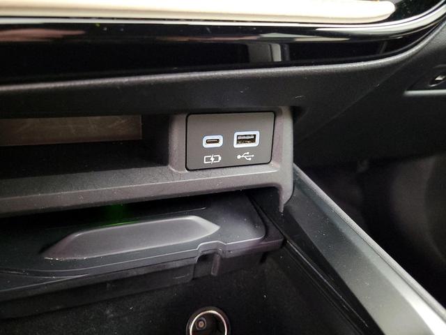 Photo of 2022 Green Lexus NX 350
