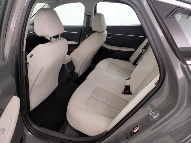 Photo of 2023 Gray Hyundai SONATA