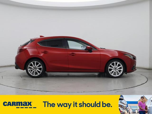 Photo of 2016 Red Mazda Mazda3