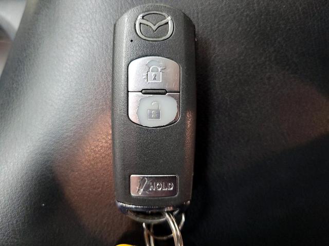 Photo of 2016 Red Mazda Mazda3
