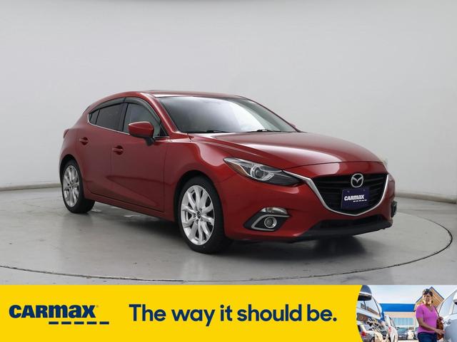 Photo of 2016 Red Mazda Mazda3