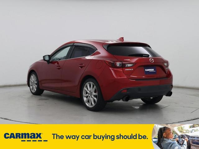 Photo of 2016 Red Mazda Mazda3