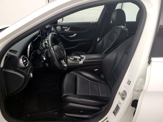 Photo of 2016 White Mercedes-Benz C-Class