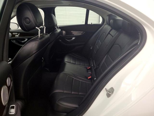 Photo of 2016 White Mercedes-Benz C-Class