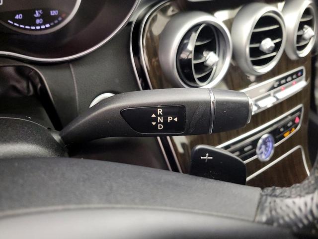 Photo of 2016 White Mercedes-Benz C-Class