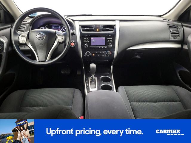 Photo of 2014 Gray Nissan Altima