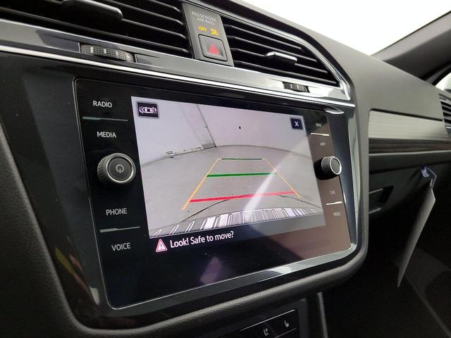 Photo of 2022 White Volkswagen Tiguan