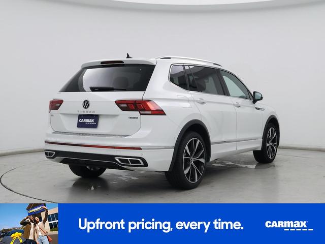 Photo of 2022 White Volkswagen Tiguan