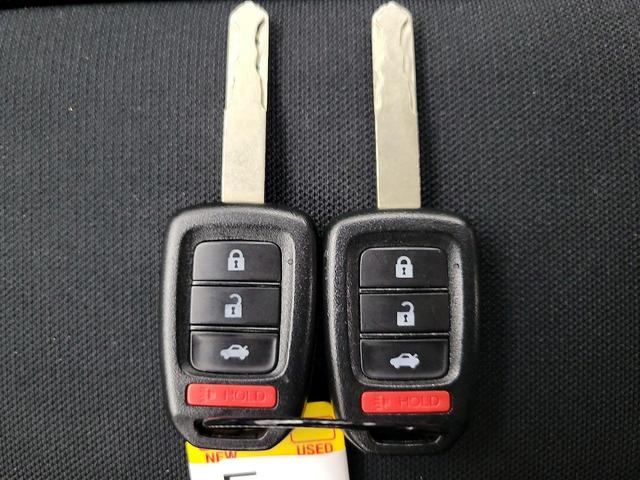 Photo of 2018 Gray Honda Civic