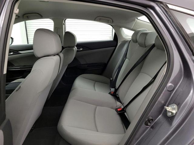 Photo of 2018 Gray Honda Civic