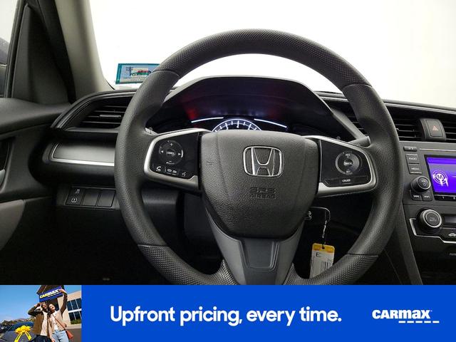 Photo of 2018 Gray Honda Civic