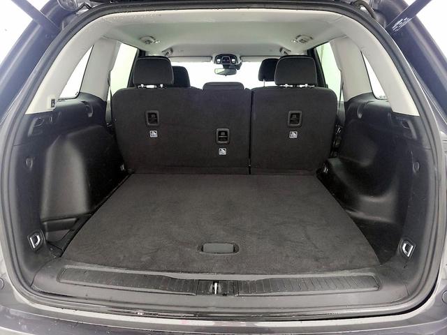 Photo of 2022 Gray Jeep Grand Cherokee