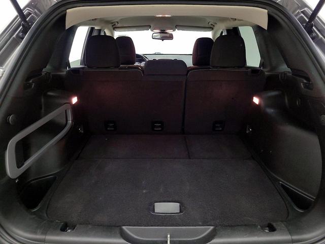 Photo of 2018 Gray Jeep Cherokee