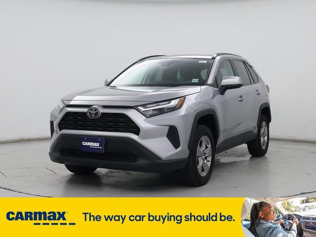 Photo of 2022 Silver Toyota RAV4