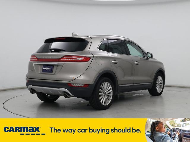 Photo of 2019 Tan Lincoln MKC