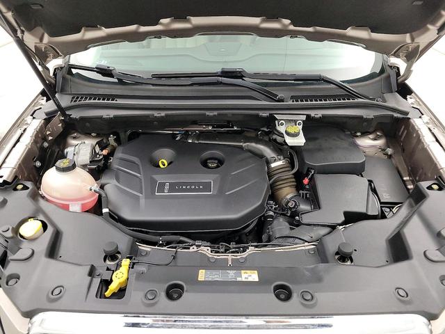 Photo of 2019 Tan Lincoln MKC