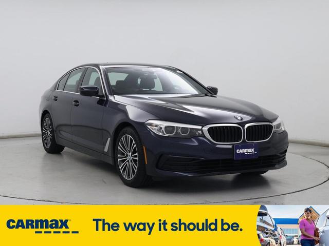 2019 BMW 530