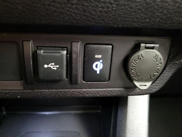 Photo of 2021 Gray Toyota Tacoma