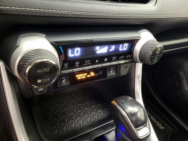 Photo of 2019 Black Toyota RAV4