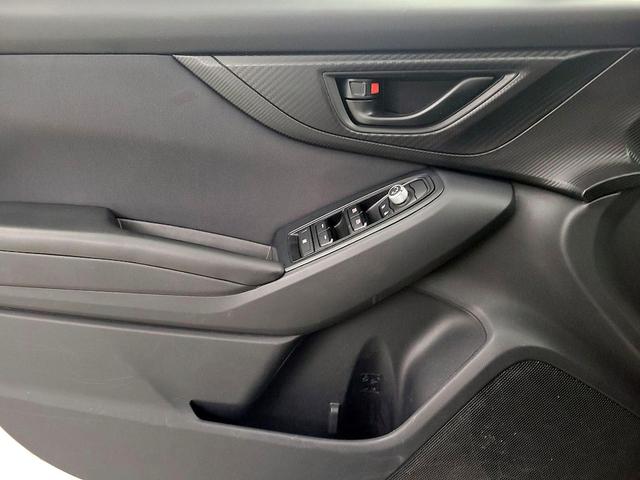 Photo of 2023 White Subaru Crosstrek