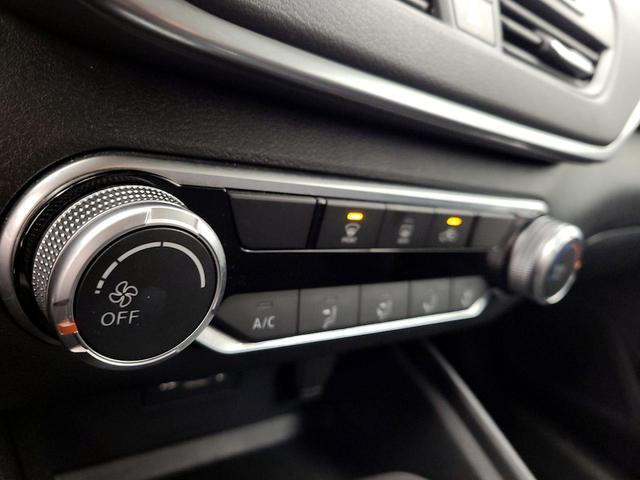 Photo of 2020 Black Nissan Altima