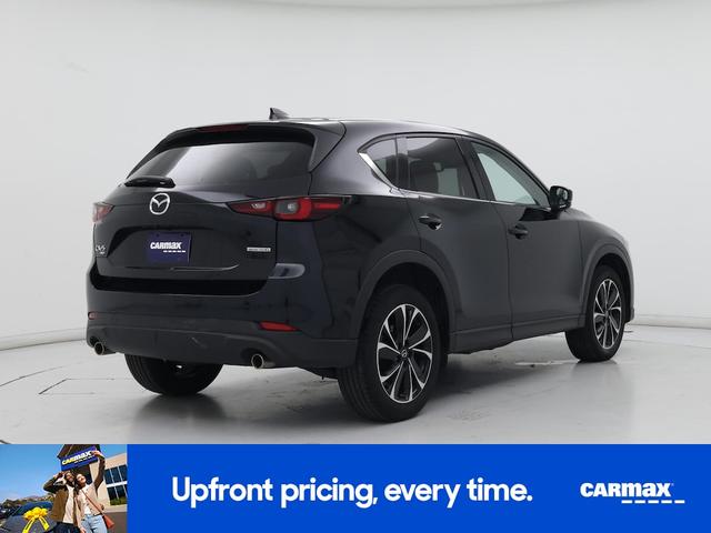 Photo of 2022 Black Mazda CX-5
