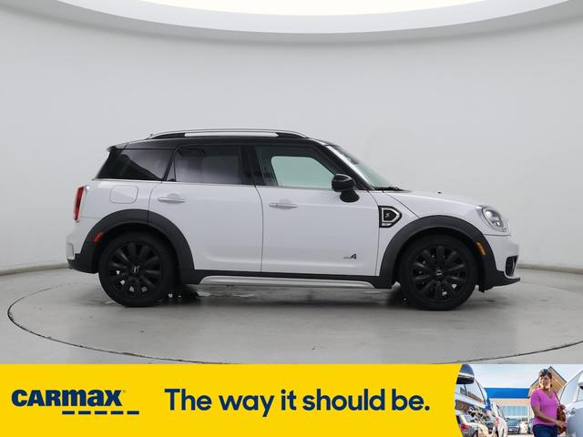 Photo of 2019 White MINI Countryman