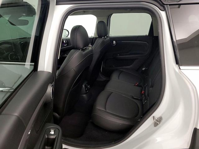 Photo of 2019 White MINI Countryman
