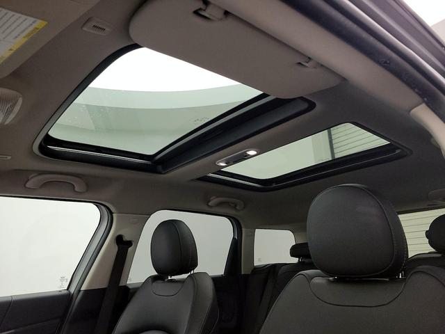 Photo of 2019 White MINI Countryman