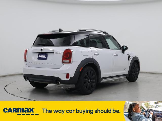 Photo of 2019 White MINI Countryman