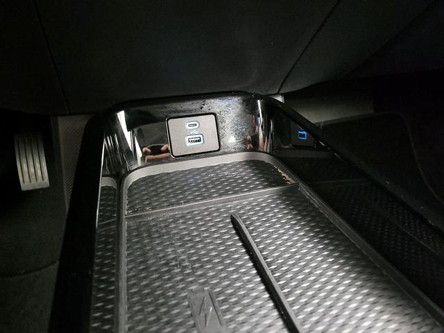 Photo of 2021 Silver Ford Mustang Mach-E