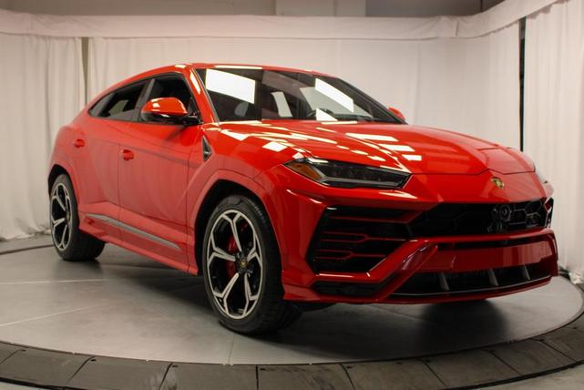 Photo of 2021 Red Lamborghini Urus