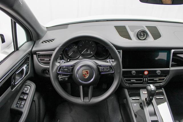 Photo of 2025 White Porsche Macan