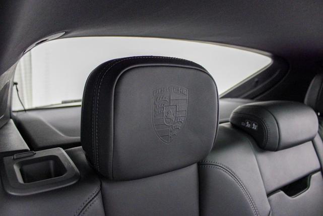 Photo of 2025 White Porsche Macan