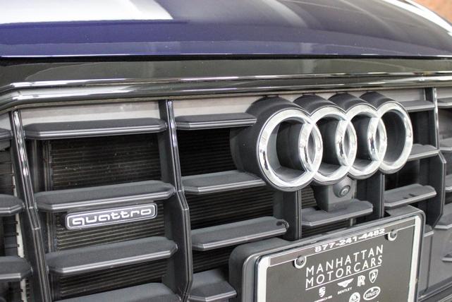 Photo of 2021 Navarra Blue Metallic Audi Q8