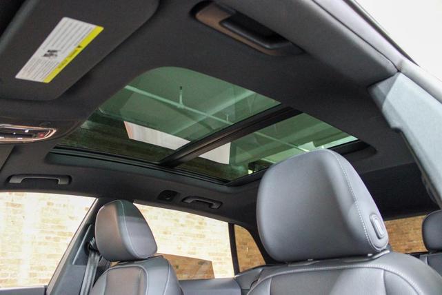 Photo of 2021 Navarra Blue Metallic Audi Q8
