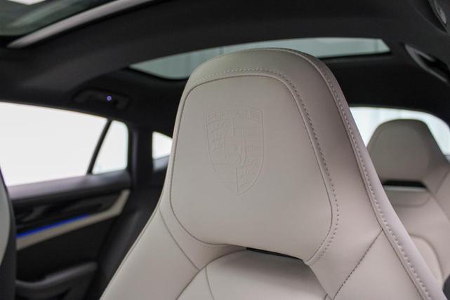 Photo of 2025 Jet Black Metallic Porsche Panamera