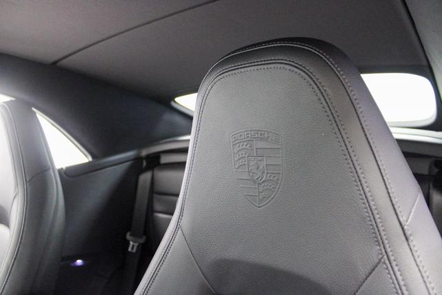 Photo of 2023 White Porsche 911