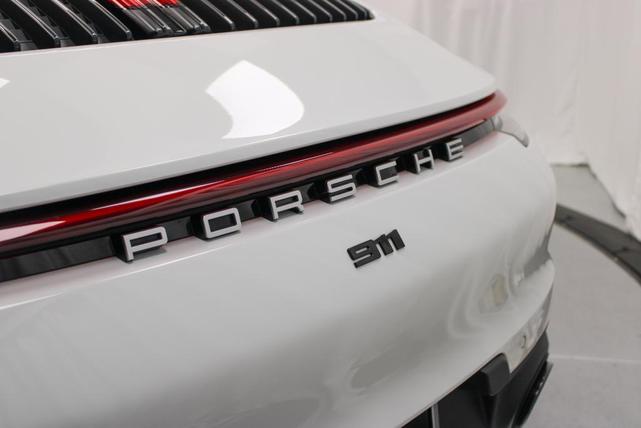 Photo of 2023 White Porsche 911