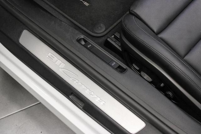 Photo of 2023 White Porsche 911