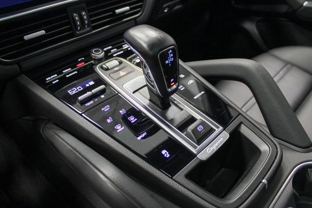 Photo of 2023 Quartzite Grey Metallic Porsche Cayenne