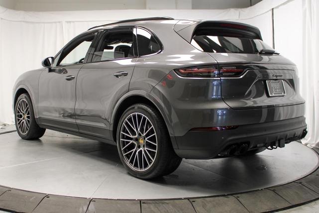 Photo of 2023 Quartzite Grey Metallic Porsche Cayenne