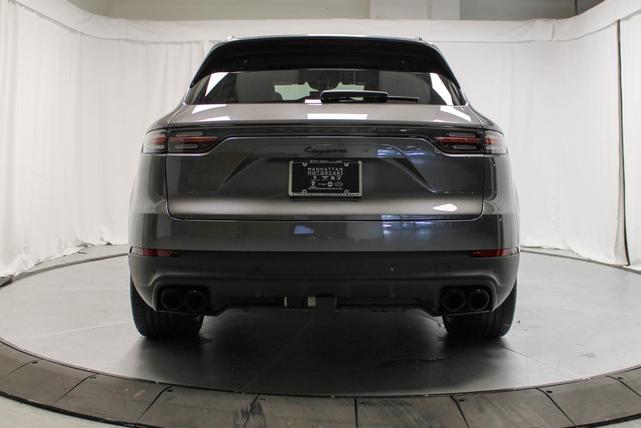 Photo of 2023 Quartzite Grey Metallic Porsche Cayenne