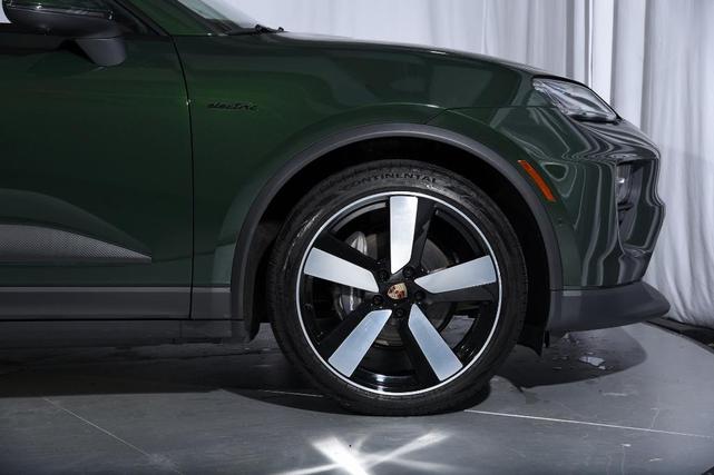 Photo of 2024 Oak Green Metallic Porsche Macan Electric