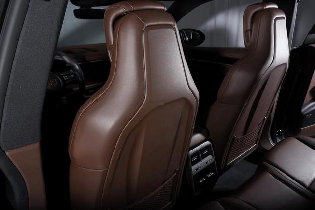 Photo of 2024 Oak Green Metallic Porsche Macan Electric