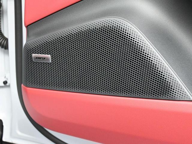 Photo of 2025 Ice Grey Metallic Porsche Macan