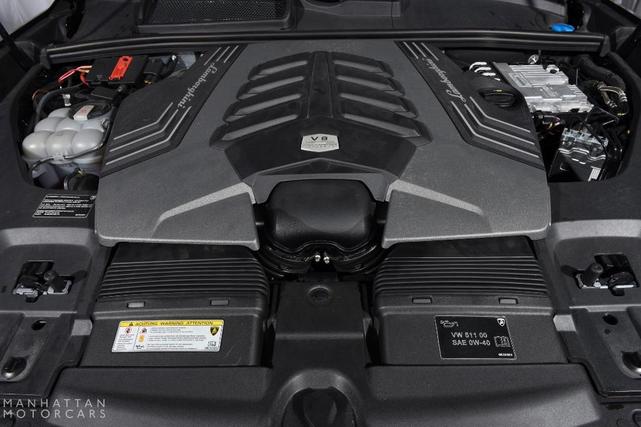 Photo of 2024 Nero Noctis Metallic Lamborghini Urus